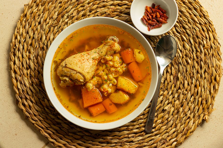 Hähnchen und eine Vielfalt an Gemüse kombinieren