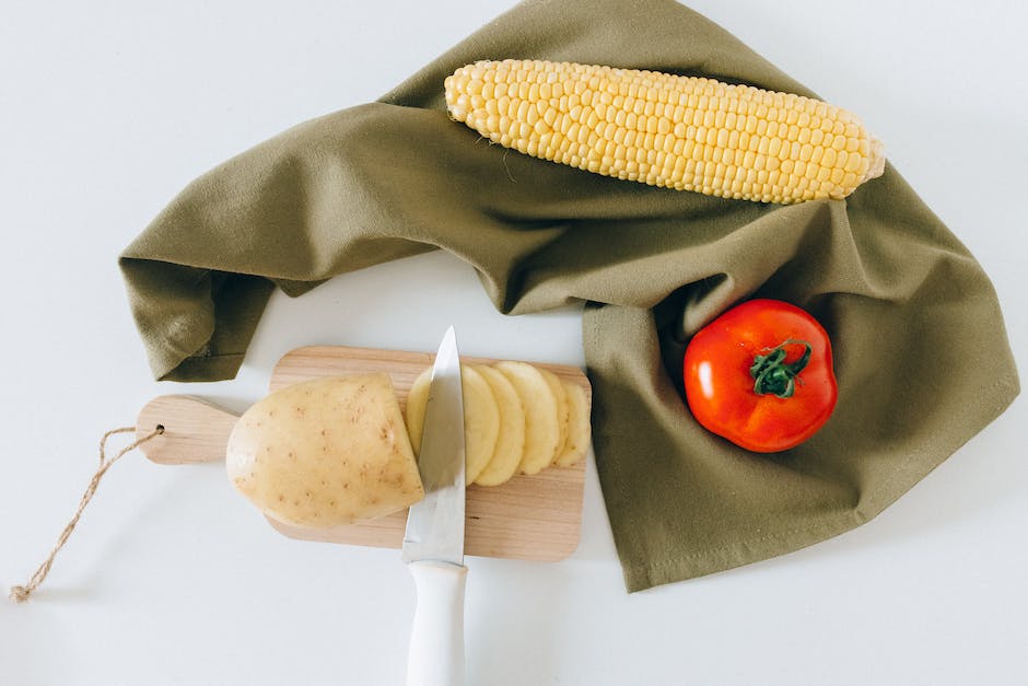 Bild von Früchten und Gemüse, die für Diabetiker empfohlen werden